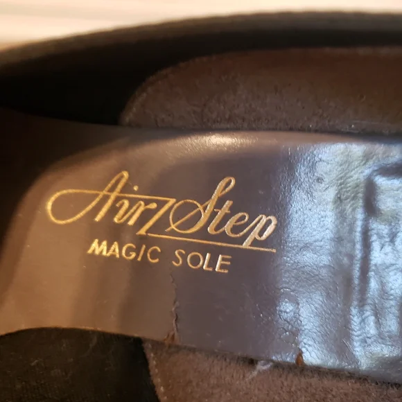 Vintage 1940s-1950s Black Suede Heels 6 - Picture 8 of 8